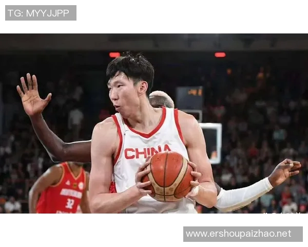 周琦首秀现场观赛乒乓男双轻松取胜气氛愉快