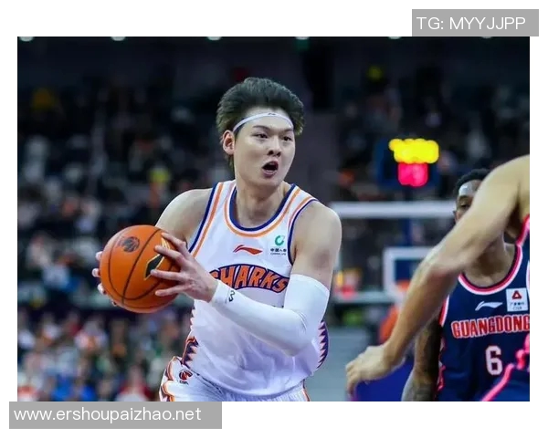 抵达广东,王哲林官宣,正式加盟,目标冲冠,上海男篮祝福 抵达广东,王哲林官宣,正式加盟,目标冲冠,上海男篮祝福