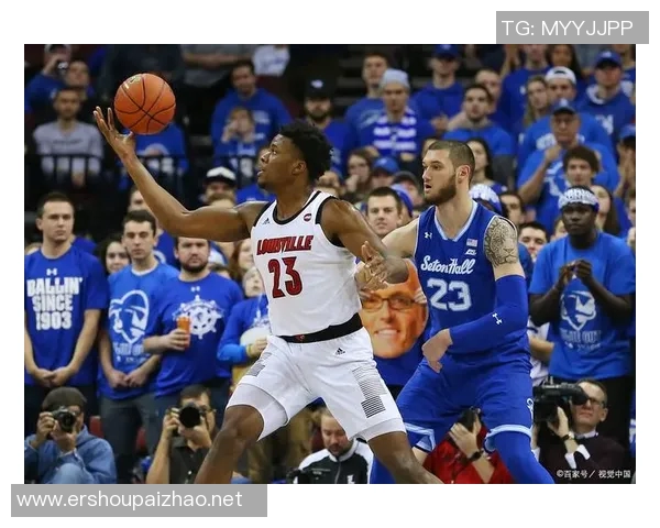 迈克·布朗：布伦森和哈特将缺席今天对阵太阳的比赛